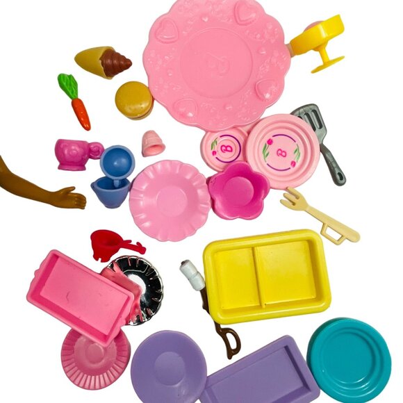 Barbie Dollhouse Kitchen & Dining Accessories Set - Plates Cups Utensils Food It - Picture 2 of 6